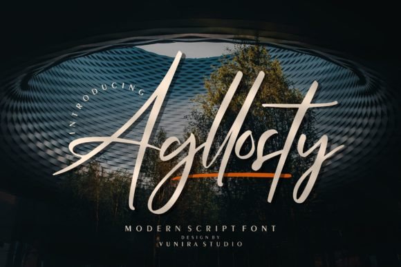 Agllosty Font: Elevating Campaign Visuals